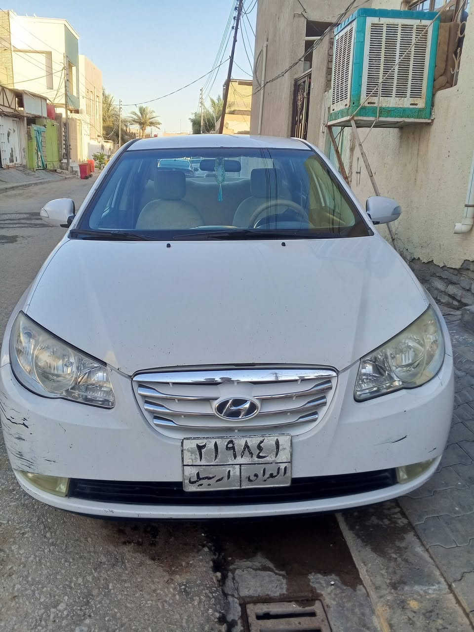 السلام عليكم النترا للبيع 11 اربيل قديم قطعه تبديل وقطعتين صبغ كير مكينه تبريد كله جاهز حداديه وسط سعر 90وبيها مجال ***********
