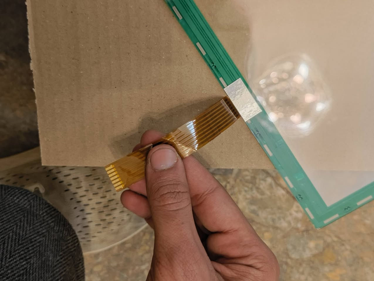 شاشه ما ادري مال شنو
اعلا سعر ابيع 
***********
