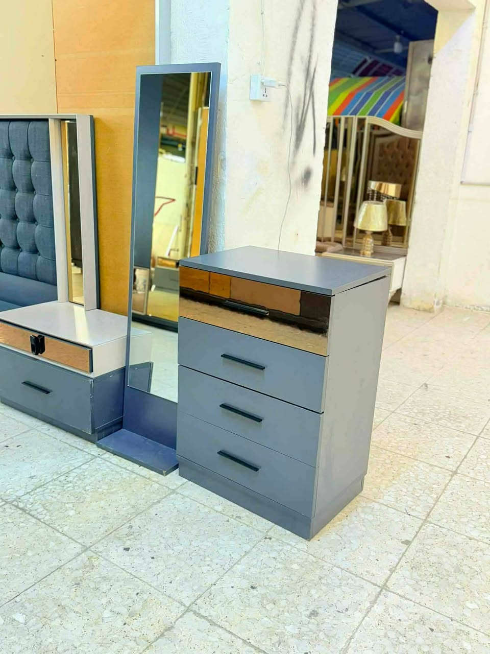 مناوين تشترون أو تغيرون غرفتكم 
العروض الخياليه يمنه


**إذا كنت صاحب هذا الإعلان وتريد حذفه لأي سبب، رجاءا أرسل رسالة إلى الدعم الفني**