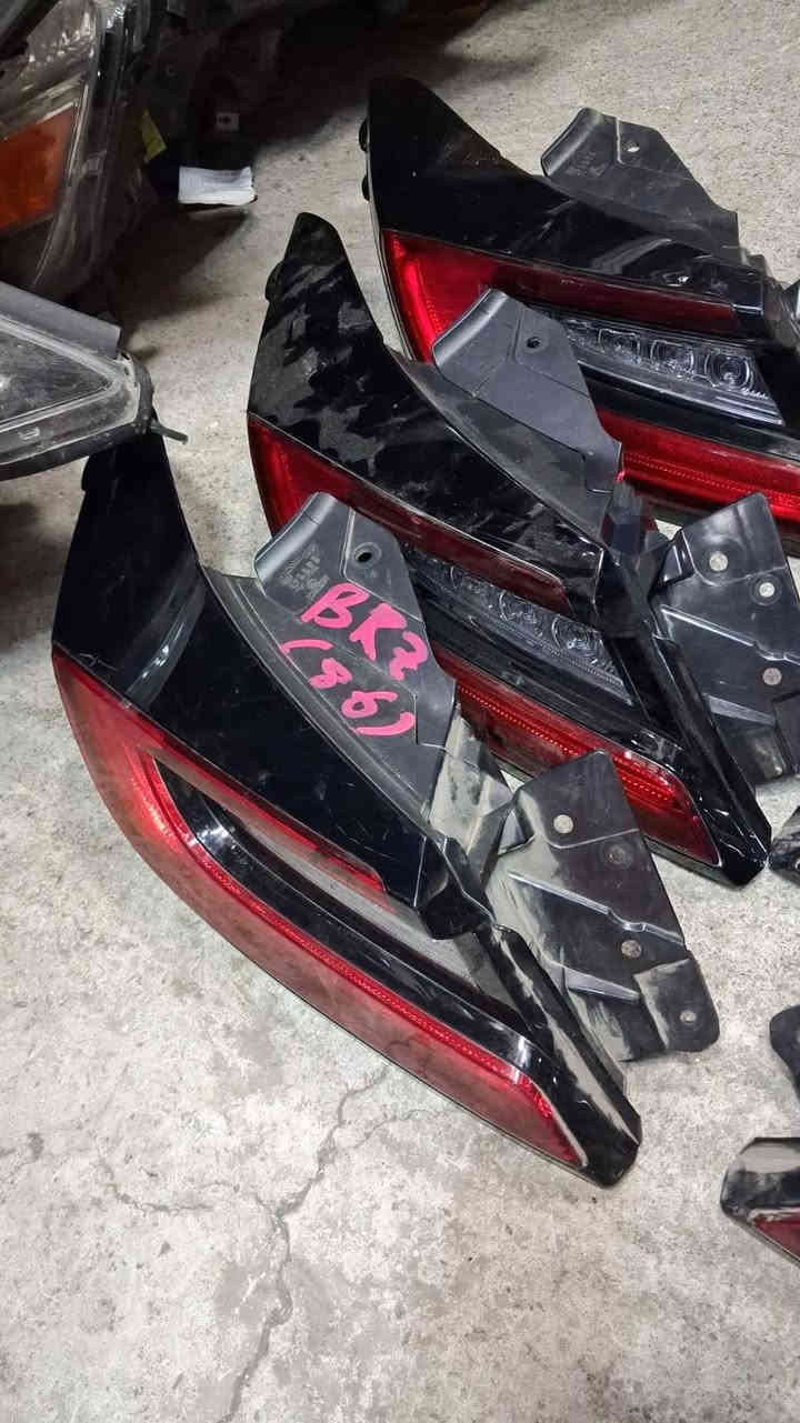 تم شراء بكلايتات خلفي تيوتا 

جي ار 86 _2021_2026

كلهن اصليات وليس تجاري 

عنوان موصل كوكجلي مقابيل تاير مول الديار الخضره 

الحجز والاستفسار على أرقام التوصل 

***********__بي واتساب
