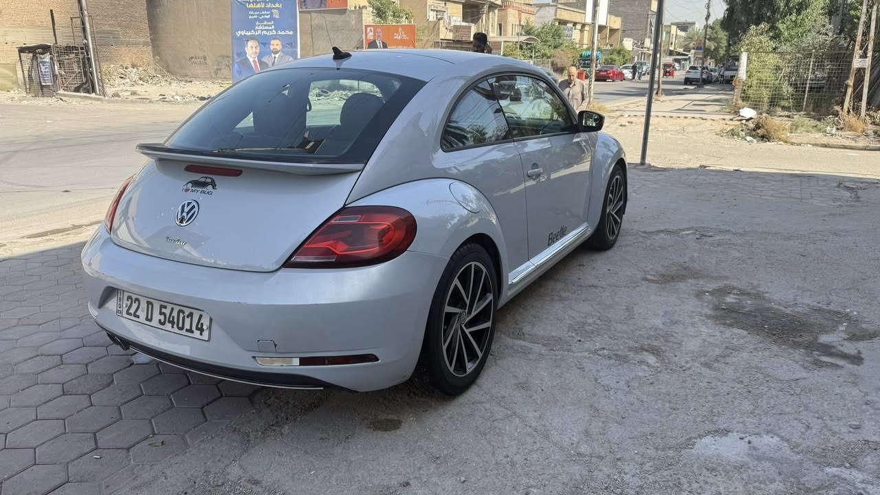 للبيع فولكسواكن بيتل 2018
🚗 الموديل: 2018

⚙️ المكينة: 2.0 توربو

🕹️ القير: أوتوماتيك

🎨 اللون:اسمنتي  دخاني مميز

📍 الحالة: نظيفة نص البنيد و جاملغ

🛠️ الميكانيك: ممتاز، لا مشاكل

📄 الأوراق: كاملة وجاهزة للنقل

السعر: 120 قابل للتفاوض للجادين فقط.
بغداد الغزالية 
( واتس اب او اتصال )
📞 للاستفسار:***********
