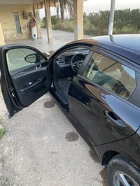 نص فول K5 2021 محرك 1600تيربو سياره اقتصاديه  بصمه حساسات جانبيه  محرك...