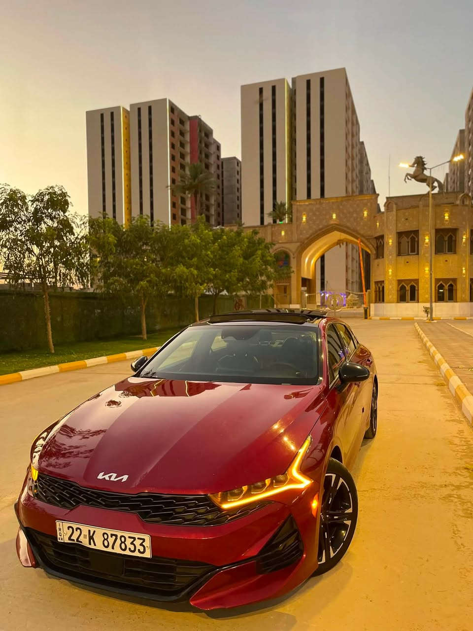 #للبيع K5 موديل 22 وارد امريكي
مواصفات GTline 

محرك 1.6 turbo 

تجي معروفة مواصفاتها فول 1/1

حادثها فقط باب بصف سايق ☝🏼

السيارة بيه باب بصف سايق صبغ # بل جاملغ لخلفي بارد 4 صابع فقط  جديدة بمعنى الكلمه استعمالها جداً قليل  

ماشيه :72🚀

رقمها اربيل شرط التحويل ▫️

مكانها بغداد/ السيديه📍    

السعر :- 155 بيه مجال 

الهاتف: ***********
