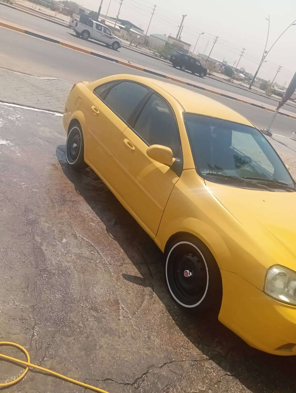 السلام عليكم فورنزا 2008 مكينه 1800 بيها تبديل جاملغات اماميه وصبغ نص قماره ما بيها حادث قوي سياره جاهزة مكينه وتبريد كير بي بدايه ضعف حدادية نضيفه تحويل مباشر سنويه 27 تنتهي مصفرة هيئة وغرامات سعرها 45 بيها مجال مكاني البصرة رقمي للتواصل ***********
