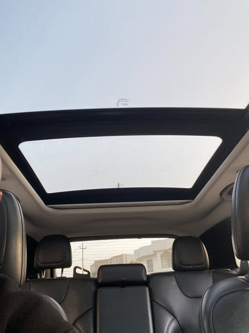 وحش امريكي جيب
شيروكي ترايل هوك ٢٠٢١ 
فول مواصفات 
تشغيل عن بعد 
رادارات 
حساسات 
اشاير مري 
رادار جانبي مع هيتر مري جانبية 
تحديد مسار 
تحكمات ستيرن 
كشن كهرباء جلد. تدفئة تبريد 
ستيرن تدفئة 
فتحة سقف نصف بنوراما 
رقم اربيل بسمي سنوية ورقم انكليزي جديد 
المحرك 3.2 v6  المرغوب 
خمس انظمة قيادة 
لايتات زنون ذكية 
بصمة ابواب مع ترحيب ذكي 
ماشية ٤٩… الف فقط 
ضربتها ب امريكا خشم البنيد عكس السايق 
نصف جاملغ وربع بنيد بدون  دواخل 
السياره جاهزة وهاي تايرها من امريكا جاي تنسه البنجر وغير شي 
سبير منازل 
مكانها الرمادي 
***********
