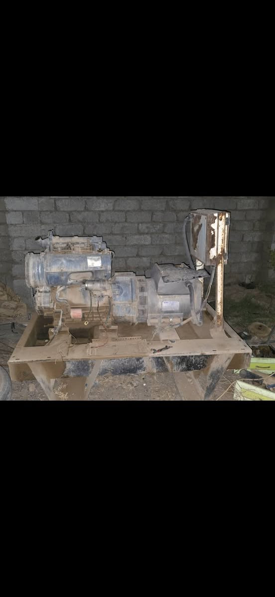 مولد دويز ابلادي ٣٧ كي في   للبيع السعر ٧ اوراق 
***********
