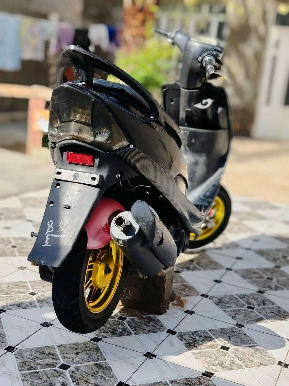 ماكس عدلة للبيع بوشة 55 مزودة السعر 500 وبيهة مجال ***********
