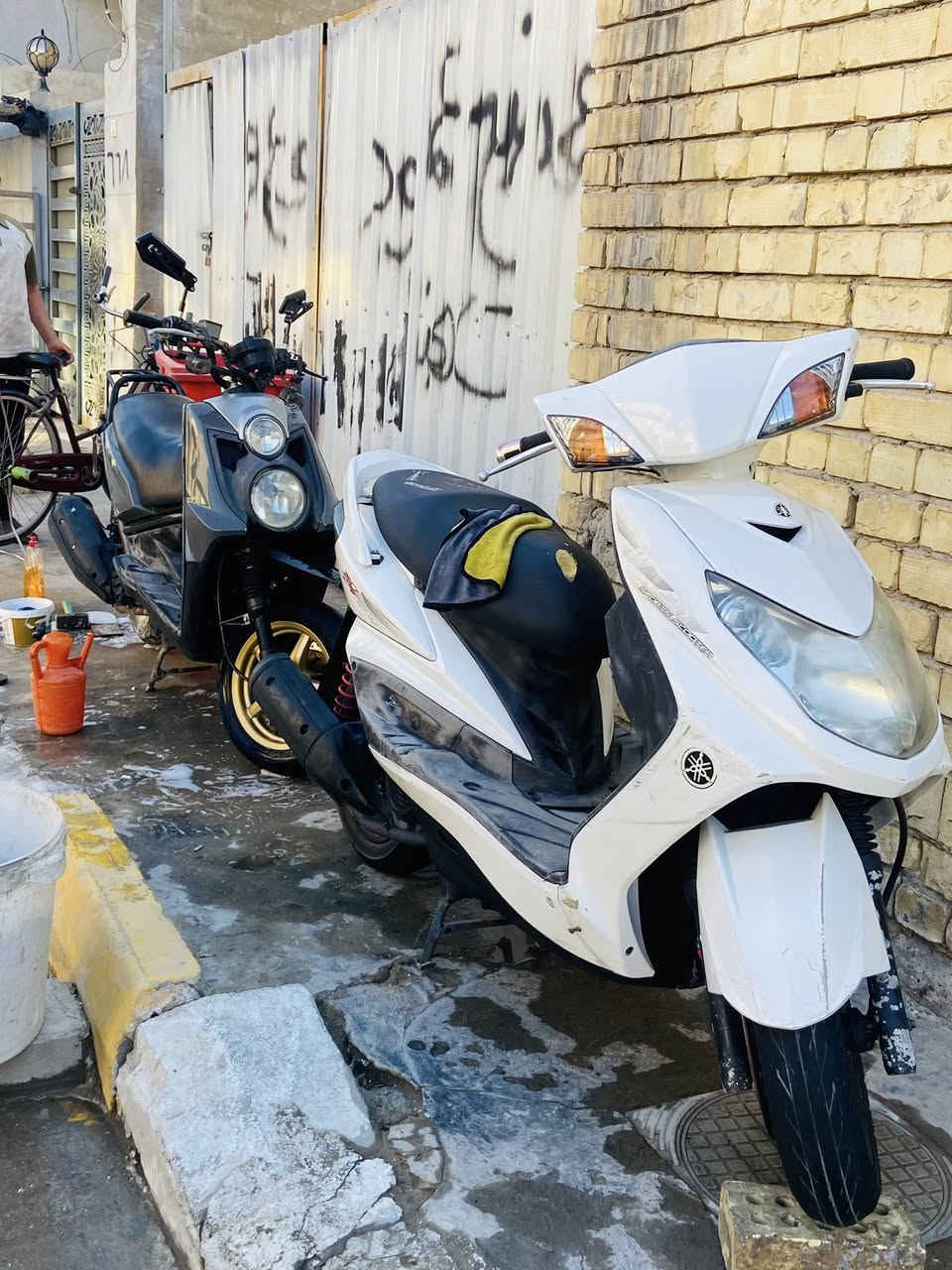 رمبه رمبه اقل شهر من نزلتها دراجه مطالعه من البيت ابد فحل شوفت عينك دراجه برغي مامفتوح بيها  مستعجل عله. بيعتها سعر مليون و50قبل لا تعلق او. تدخل خاص شوف رمبه مالتها رجا مكانها بغداد زعفرانيه


**إذا كنت صاحب هذا الإعلان وتريد حذفه لأي سبب، رجاءا أرسل رسالة إلى الدعم الفني**