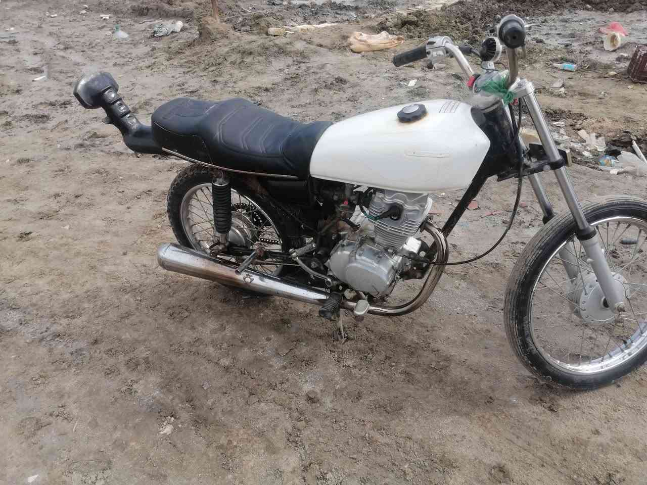 دراجه للبيع كلك كلك العنوان ناصريه منصوريه ***********
