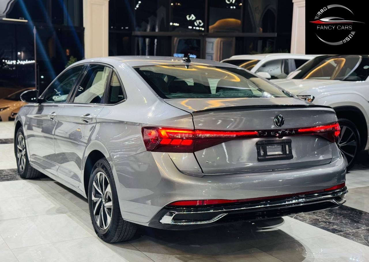 VOLKSWAGEN JETTA S-2025 #سعر-مناسب-بلاش🔥🔥✅✅ 
عربى/کوردی
فولكسفاغن
جيتا, S, 2025
عدد الأميال : 2,000 ميل
ضرر: قطعة واحدة
سلندر: 4 سلندر
محرک: 1.5T
السعر / خاص 🔥
الكاميرا الخلفية - التحكم على المنحدرات - بصمة - شاشة - 8 وسادة هوائية - مصابيح زينون الأمامية - المصابيح الأمامية ليد - أبل كاربلاي

العنوان: اربيل  -  شركة فانسي كارس
   شارع  ١٠٠م مقابل شركة سيد نهرو

☎️-0750-511-05-05
☎️-0776-511-05-05

**********
ڤۆڵکسواگن
جێتا, S, 2025
ماوەی ڕۆیشتن : 2,000 ميل
بۆیاغ: 1 پارچە
پستۆن: 4 پستۆن
بزوێنەر: 1.5T
 نرخ / خاص🔥
کامێرای دواوە - ڕاگری نشێوی - بەسمە - شاشە - 8 پەرەشووت - لایتی پێشەوەی زینۆن - لایتی پێشەوەی لید - ئەپڵ کارپلەی

‏Rear Camera - Hill Holder - Keyless Entry - Screen - 8 Airbags - Xenon Headlights - LED Headlights - Apple Carplay

📍  ناونیشان: هەولێر کۆمپانیای فانسی کارس 
        شەقامی ١٠٠م بەرامبەر شركة سيد نەهرۆ
