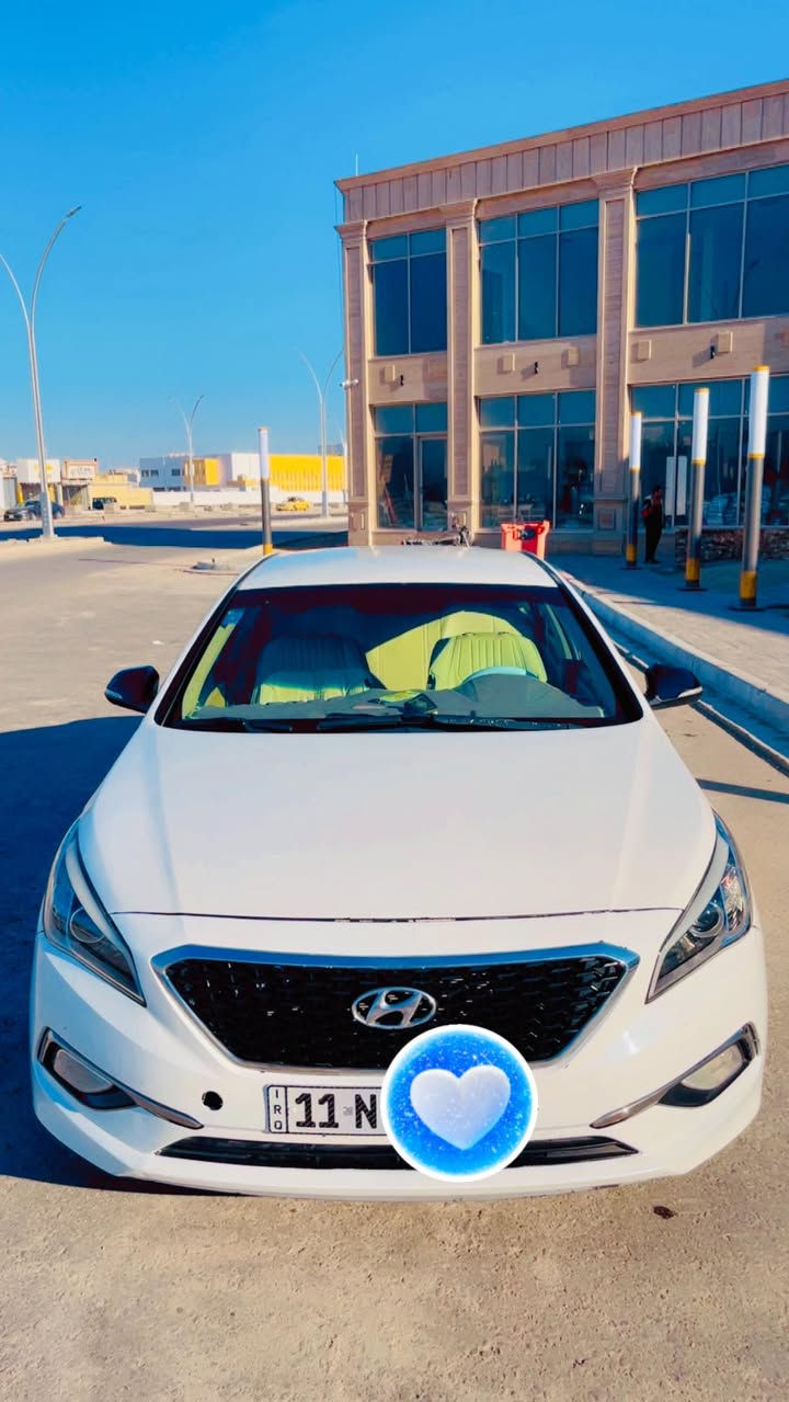 لهم صل على محمد وال محمد
السلام عليكم 
نوع السياره ⬅️ هونداي سوناتا
الموديل ⬅️ 2015 
ألوان ⬅️ ابيض صدفي
رقم الوحه ⬅️بغداد N
‏الممشى ⬅️ 181 km
الوارد ⬅️ خليجي
المحرك ⬅️ 2400دوش المرغوب
السنويه ⬅️ لغاية 2030 
السعر ⬅️ 119 وبيها مجال لطيبين 
———————————————-
ملاحضه السياره بيها 3 طخات بدون حادث 
السياره مصبوغه عام لجماليه 
السياره في المحافظه البصرة شط العرب 
راعي السياره في  محافظه الديوانيه 
موصفات السياره شاشه تحكم إستيرين جهتين كامره حساسات 
مكلف بنشر راعي السيارة 
*********** الاتصال
