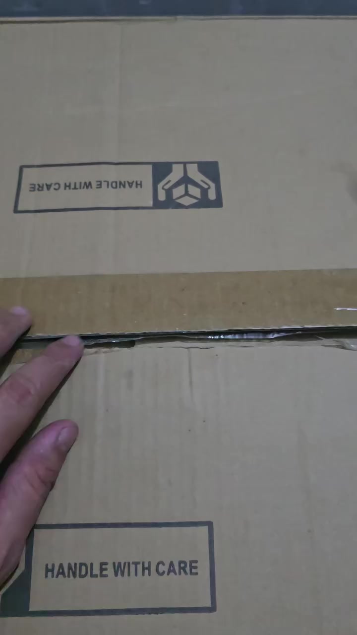 السلام على الحسين وعلى علي بن الحسين وعلى اولاد الحسين وعلى أصحاب الحسين
جهاز مكس للبيع.  ***********
