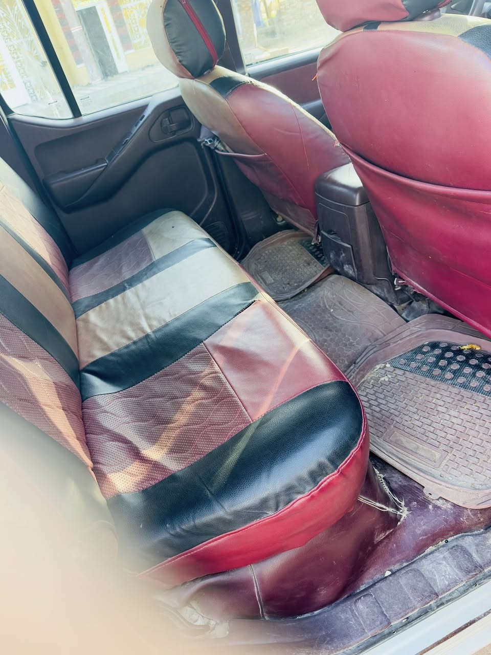 السلام عليكم نيفارا موديل 2014 للبيع رقم بابل تحويل مباشر سنويه بسمي لل2027 السعر الاتصال على الرقم ***********. متواجد فيسبوك.
