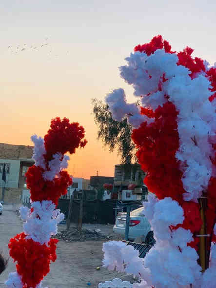 اجمل الديكورات وحسب ذوق الزبون المحترم مع اجمل دخوليه  خلي الناس تسولف بمشيتك  وباسعار مناسبة جدا للحجز والاستفسار راسلونه ع الصفحه توصيل كافه انحاء بابل وكربلاء والنجف وديوانيه واتساب ***********
