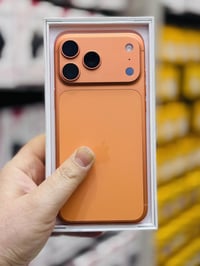 آيفون ١٧ برو ماكس • ٢٥٦ • سيم واحد