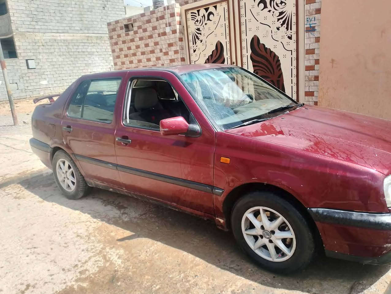 كوالف فتنو موديل 93 سنويه لغايه 29 نينوى رقم الماني محرك0 8 كير عادي شرط التحويل واني احول تحويل انا وكيل الشرعي عندي وكاله أم البركوت .. كابون بنزين بيها أبيعك جدام العين العنوان الموصل الأيسر جميعه الميثاق مقابل حموابي . سعر33


**إذا كنت صاحب هذا الإعلان وتريد حذفه لأي سبب، رجاءا أرسل رسالة إلى الدعم الفني**