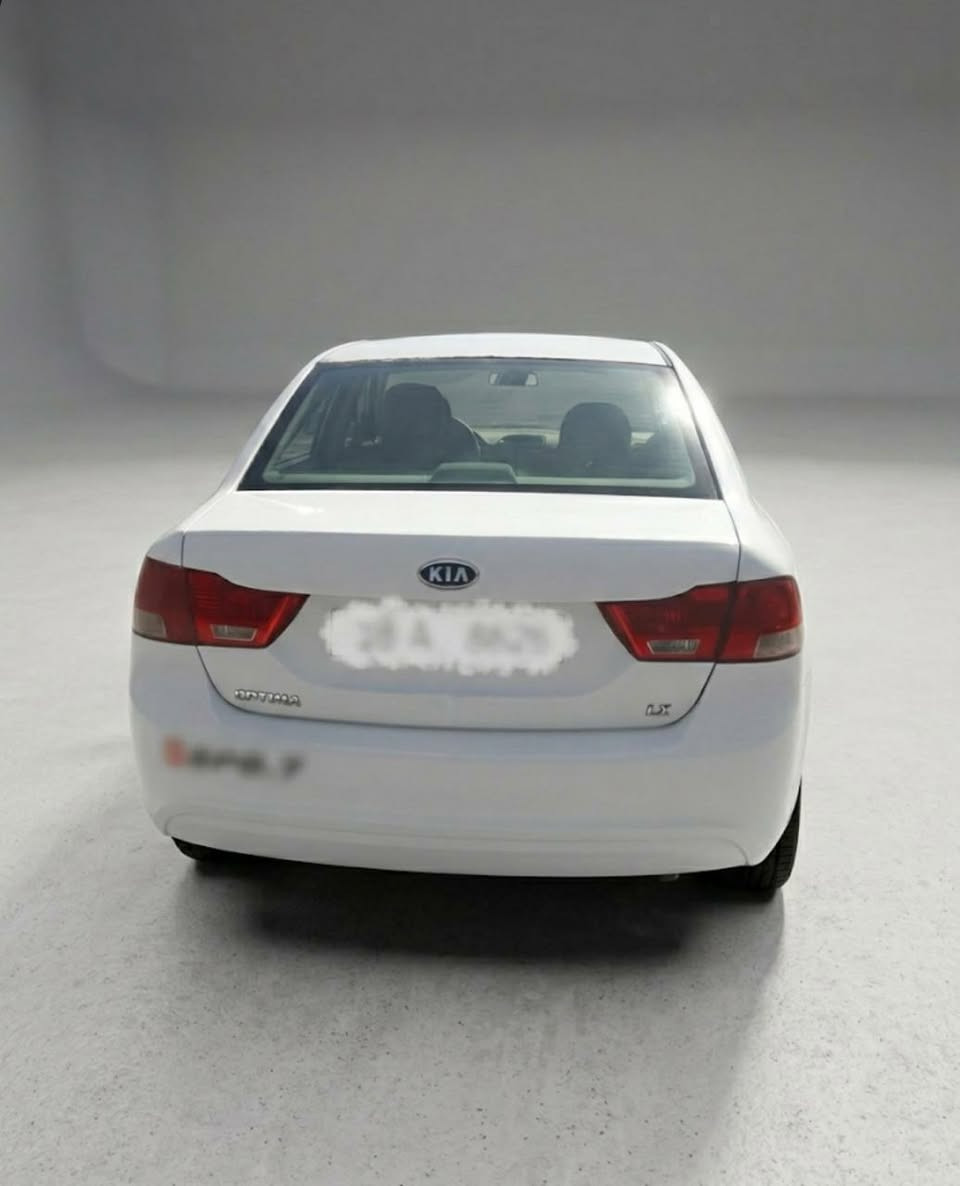 يا الله
اوبتيما 2009 خليجي، بأسمي
محرك 2400
ضررها مجفية من جه السائق ومصبوغة عام 
سعرها 95 
العنوان، حلة سياحي
***********
