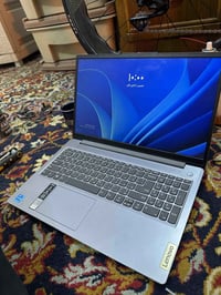 لينوفو IdeaPad • i3 جيل 13 • ٨ جيجا ٢٥٦SSD