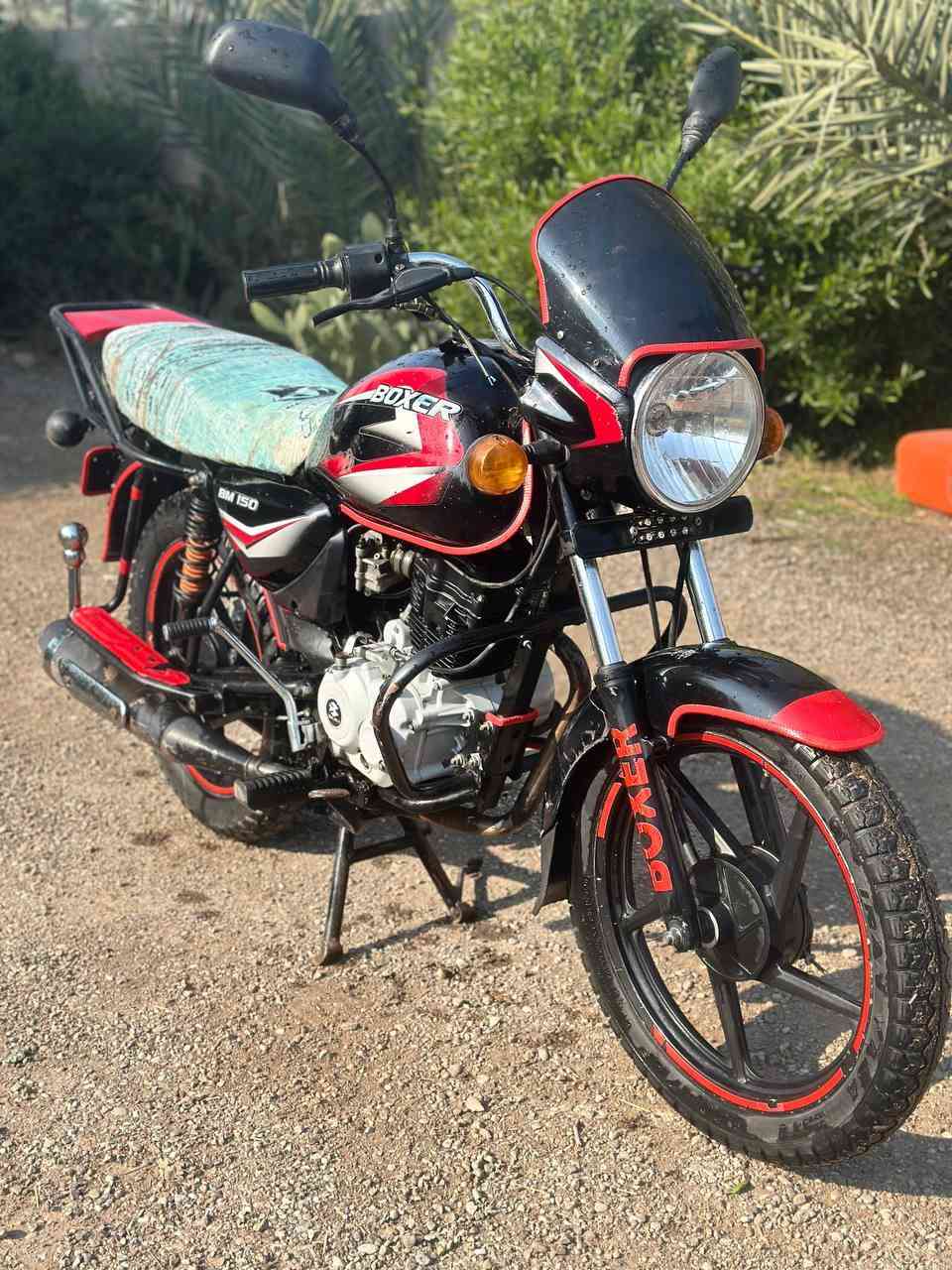 سلام عليكم  بوكسر  ٢١ أوراق موجوده   المكينه  مبدل بس بستم   والباقي خير من الله  كله شغاله   اريده مراوس  ب دايوان  حتلو بدون أوراق  بس نضيفه ***********
