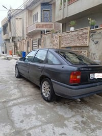 متاح   اوبل فكترا محرك 2000  جنطة   رقم نينوى مسطرة  كابون ورقي متوقف ...