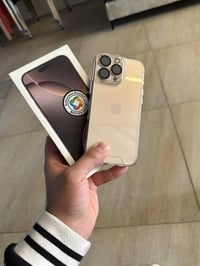 ايفون 16 برو ماكس للبيع ذاكره 256 تلفون  جديد   وعلى ايدي جهاز  بطاريه...