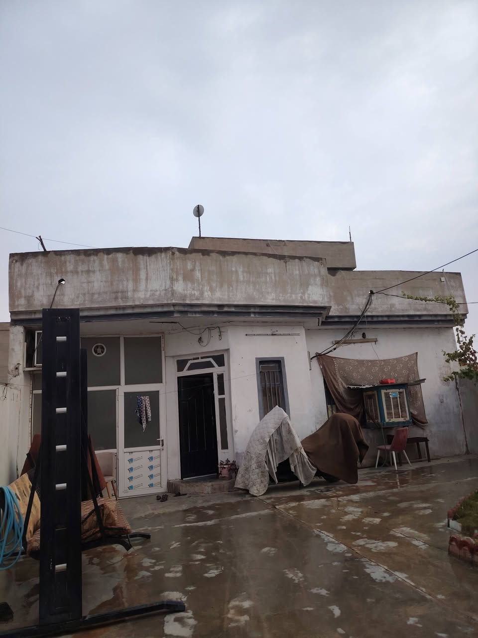 دار البيع ٢٠٠متر فيلق قرب جامع هاوكاري *********** السعر ٣٦وبي مجال
