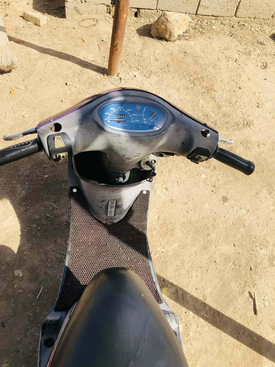 ماكس منغولي نكره سلف برغي مامفتوح دراجه نضافه خير من الله ماناقصه برغي مكاني رميثه رقمي ***********
