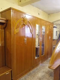 غرفة ستة أبواب • نقش سوري • الحدباء