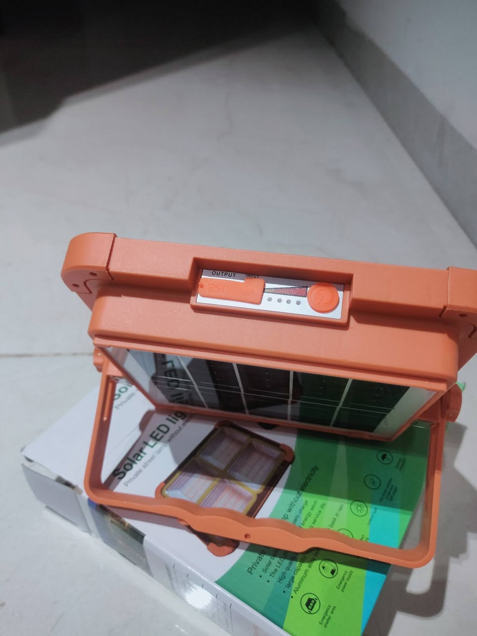 بروجكتر طاقة شمسية اخر ١٢ قطعة للبيع بنصف السعر ١٥٠٠٠ الف دينار 
مكاني بغداد . شارع فلسطين الضلال 
***********
