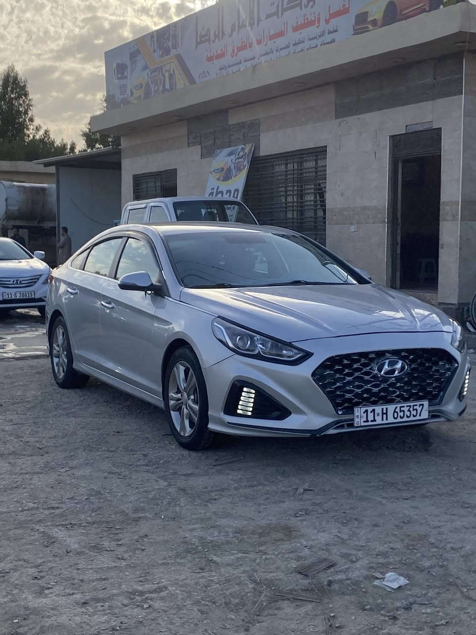 إسلام عليكم  للبيع والمراوس بسعرهه 145
سوناته 
2019امريكي 
حادثهه بنيد فقط بدون دواخل 
فئة المتتد فول ماعده الفتحه 
سياره ماشيه 93
بغداد بسمي سنويه ال 30
سياره جديد ومتعوب عليه تخم تاير حداديه 
كير مكينه كله جديد 
العنوان الديوانيه 
***********
