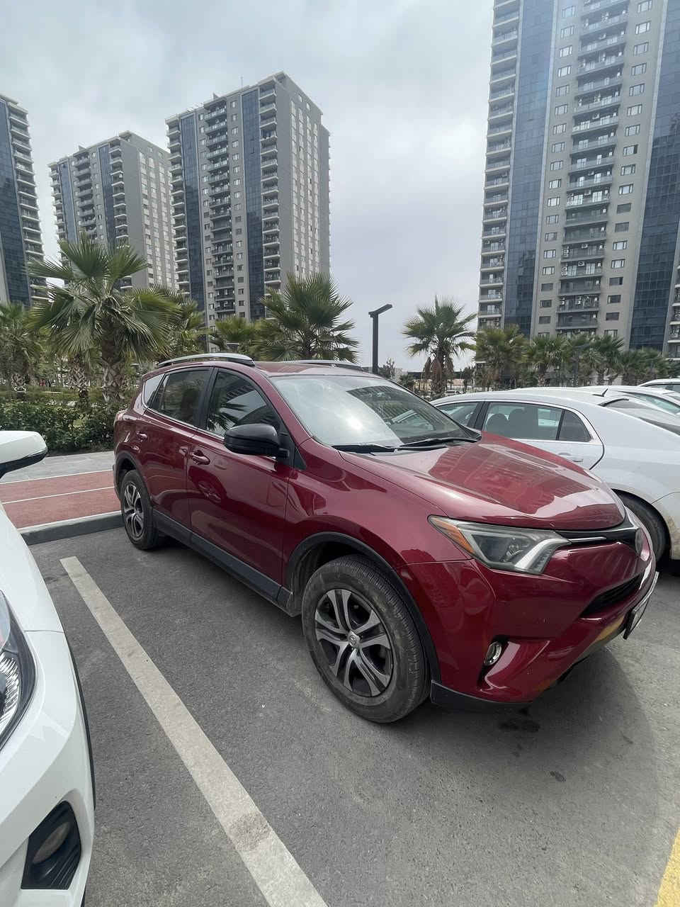 رافور وارد امريكي موديل ٢٠١٨
كير وماكينه بشرط 
مواصفات 
تشغيل عن بعد 
رادار امامي
تحديد سرعه 
ماشيه ٢٠٠ ميل 
لون ماروني 
حادث مالو صندوق  السعر ١٥٠ ومجال زين بي للشراي
رقم هاتف ***********
