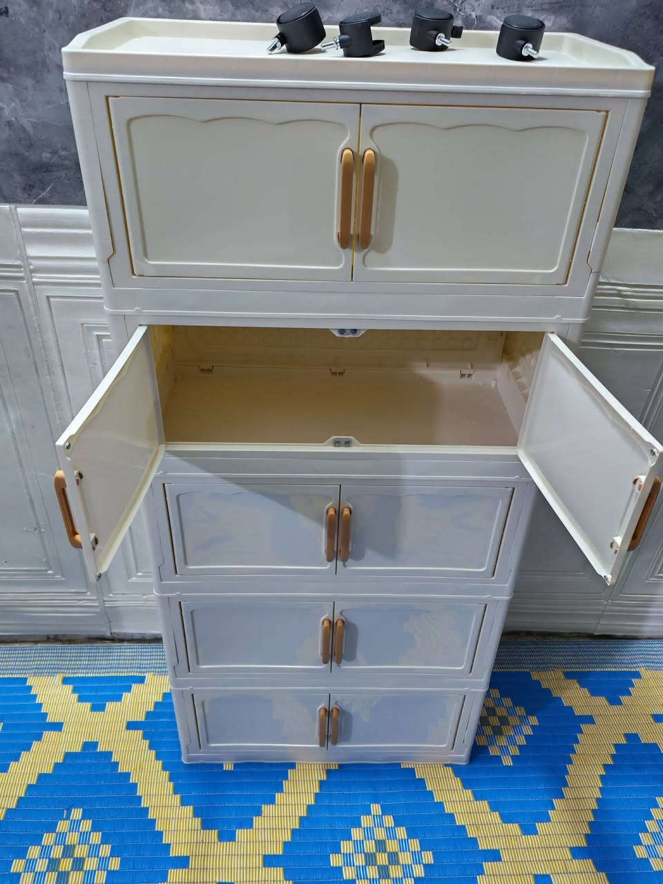 لوكرات 😍😍
قياس 120*55*27
على اول تم 35 للقطعه


**إذا كنت صاحب هذا الإعلان وتريد حذفه لأي سبب، رجاءا أرسل رسالة إلى الدعم الفني**