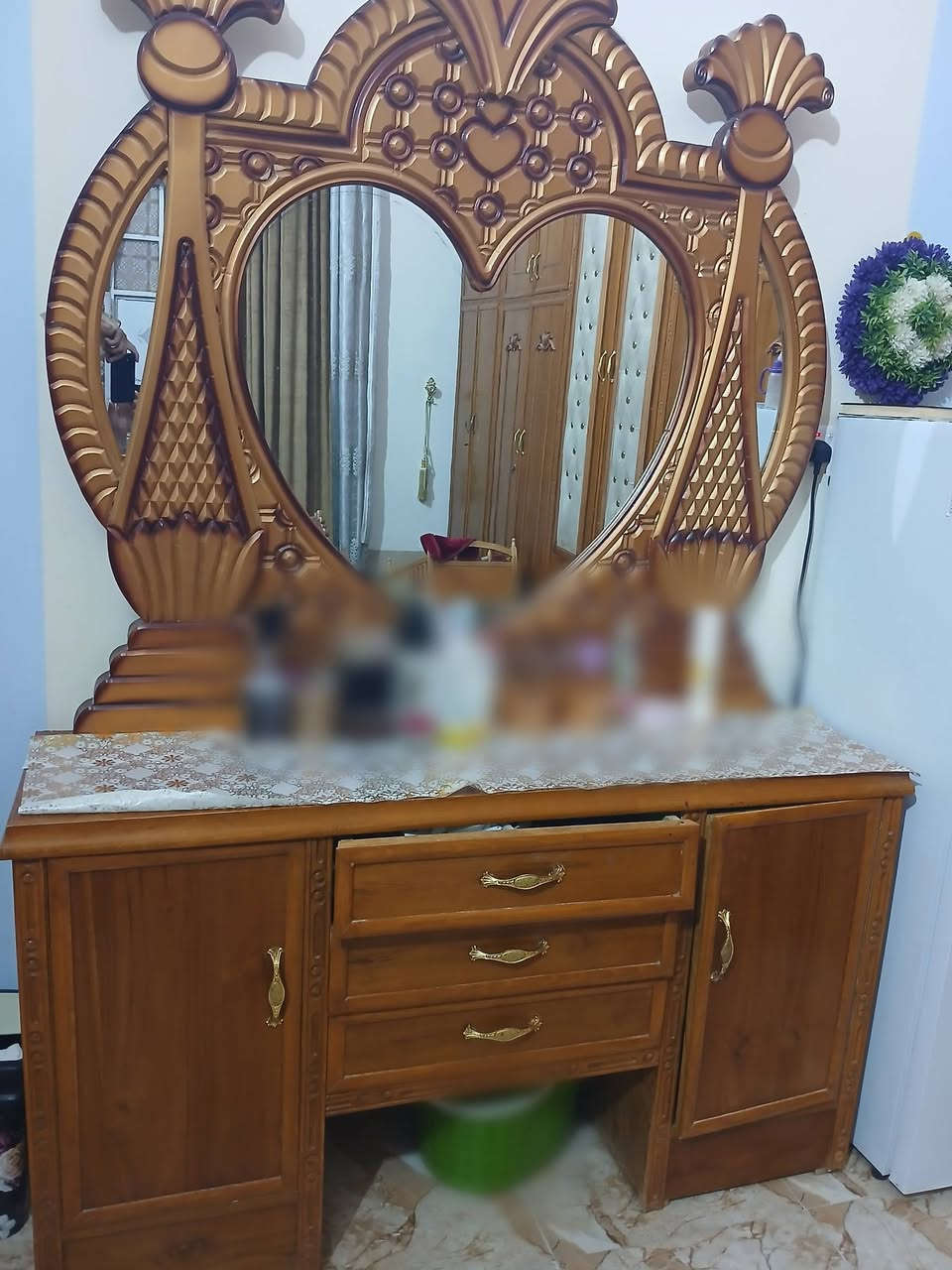 السلام عليكم
غرفه اخشاب احطاطه للبيع
السعر مليون و100 وبيها مجال.
المكان فلوجه طريق المدينه السياحيه."


**إذا كنت صاحب هذا الإعلان وتريد حذفه لأي سبب، رجاءا أرسل رسالة إلى الدعم الفني**