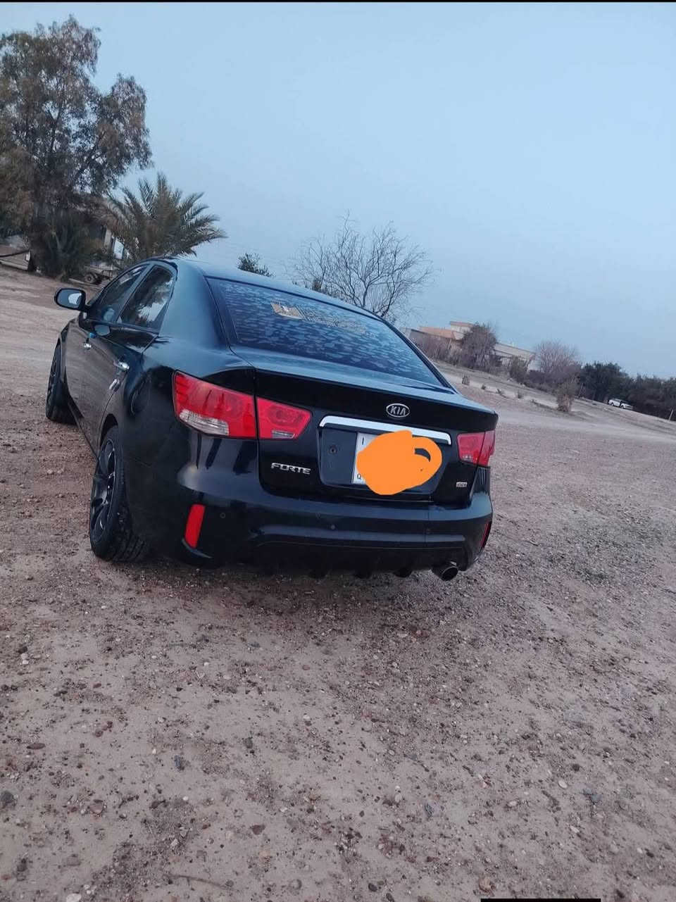 السلام عليكم للبيع سيراتو موديل 2013 ادوات مكصوص شغل واحد على واحد سياره فول مواصفات كشن جلد تدفئه تبريد بالكشانه بصمه تشغيل وبصمه ابواب كير6 محرك شرط سياره كاعده وحلوه ورقم وسنويه طبق الاصل اربيل 
السعر {45}
مكانه سامراء ***********
