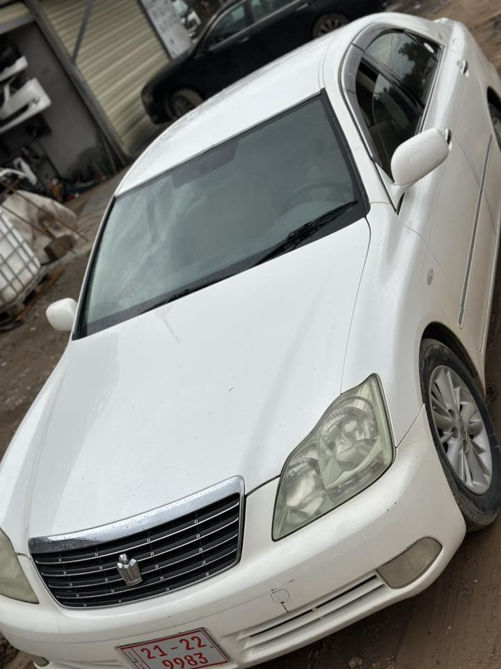 شاهینەی ٢٠٠٥ براوەی ٢ دوگموی مەکینەی ١٨٢  رۆیاڵ ***********
