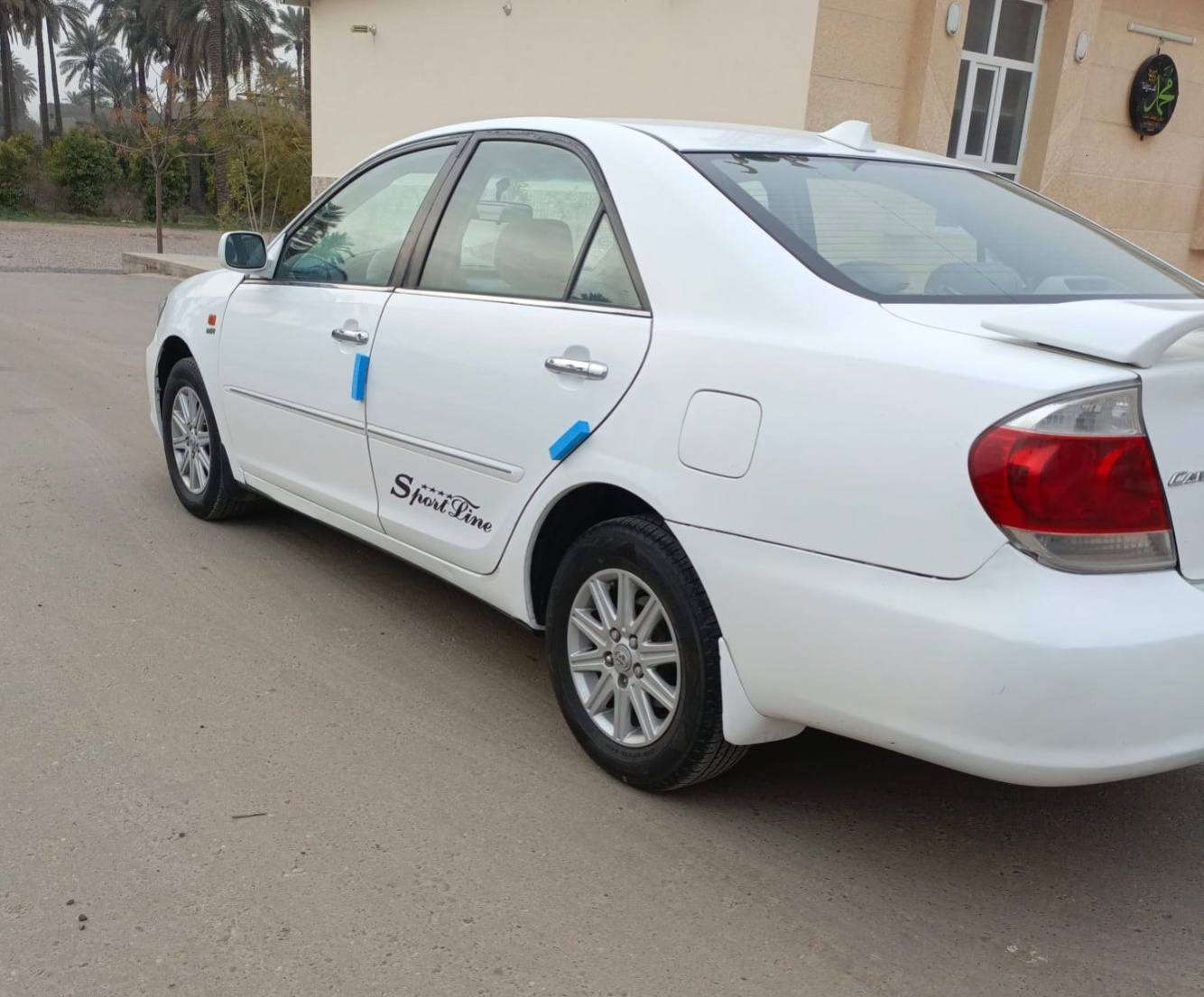 سلام عليكم
للبيع كامري موديل 2006 رقم صلاح الدين نكليزي
محرك اربعه سلندر مكفول من تنقيص وتبخير 
كير مكفول 
سيارة بيه بيه ثلاث قطع صبغ بدون دواخل 
سياره مكفوله من طخه 
السعر 95 وبيه مجال 
***********
العنوان صلاح الدين بلد
