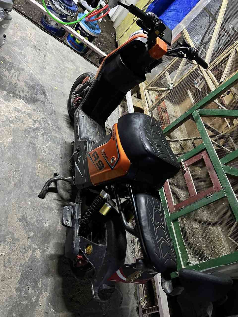 من رخصه الادمن دراجه شحن للبيع مكاني بغداد السعر 450 الف للاستفسار ***********
