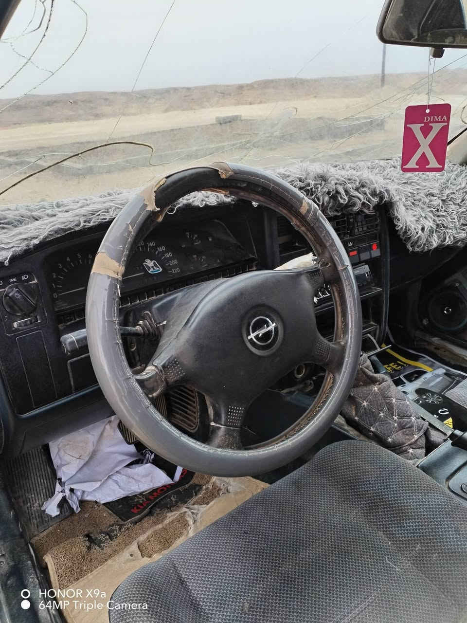 السلام عليكم 

من رخصة الأدمن 

 للبيع مستعجل 

اوبل اوميگا 

محرك2000

محرك وكير شرط

تايرات جدد

كهربائيات كلها شغالة

للاستفسار اكثر اتصل  ***********
