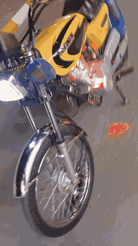 سلام عليكم ورحمة الله وبركاتة....  دراجه نامه للبيع موديل 23اوراق اصوليه كامله  دراجه شوفت عينكم نضيفه كلش كهربائية كلها شغاله مابيها اي نقص مال جناي السعر 650 وبيها مجال مكاني كربلاء الحر موجود خاص وموجود تصال ***********   واني خادم للشراي
