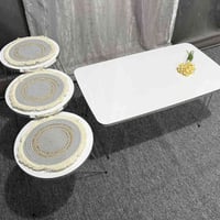 نظافة 100/100 • مع التوصيل • طاولة