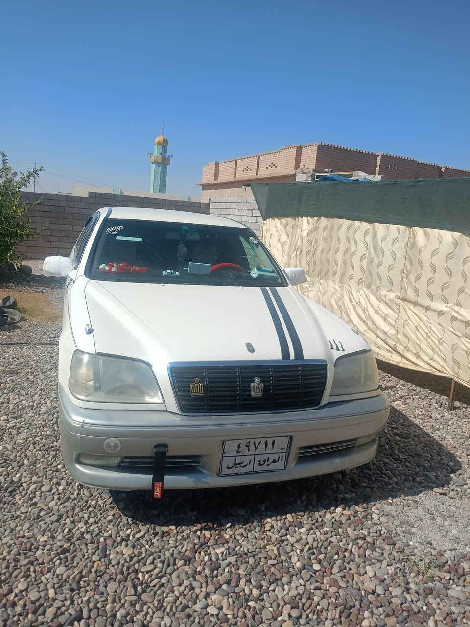 السلام عليكم من رخصة الادمن كراون ملكة للبيع او مراوس حسب القناعه مكان جميلة القديمه ***********
