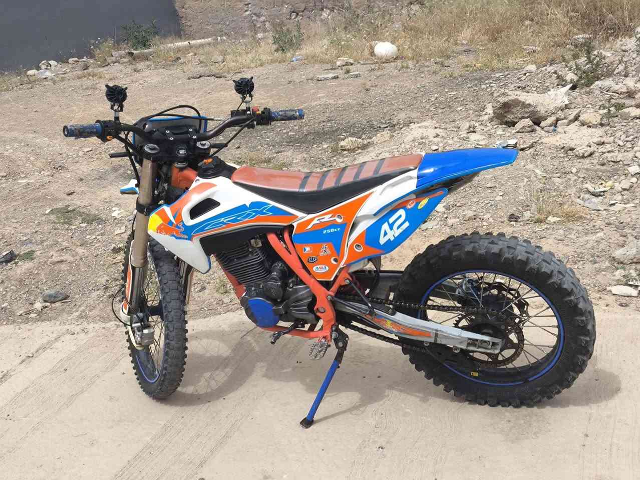 سلام عليكم SRXللبيع اي عيب مابي شرط شلعه فول كهربائية شغال سعر 750 بي مجال


**إذا كنت صاحب هذا الإعلان وتريد حذفه لأي سبب، رجاءا أرسل رسالة إلى الدعم الفني**