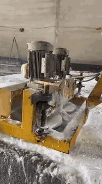 🔺فەڕش شۆری حاجیاوا🔺📣
یەکەمین فەرش شۆر لەسەر ئاستی ئیدارەی ڕاپەڕین کە ئەزمونی چەندین ساڵ کارکردنی هەیە.

▪️بێ ڕکابەر لە کوالیتی کارکردن بەتازەترین ئامێری سەردەمیانە و باشترین موادی پاککەرەوە👌.

▪️ئامادەین بۆ شۆردن و وشککردنەوەی:
فەڕش-کۆمبار-قەنەفە-سیسەم-بەتانی.
⏱️بە کەمترین ماوە شتومەکەکانتان بۆ دەگەڕێنینەوە⌛️.

🚚گواستنەوە بێ بەرامبەرە🚛 💨 .

📍ناونیشان-حاجیاوا خوار گۆڕستانی ماکۆک
♦️فەڕش شۆری حاجیاوا: ئێمە بەدڵی ئێوە کار دەکەین.
♦️چۆنیەتی شوشتن گرینگە نەوەک بەچەندیەتی‼️

بۆ زانیاری زیاتر نامەبنێرن📩 یان پەیوەندیمان پێوەبکەن☎️.
***********
***********
