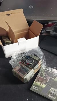 كاميرات • للبيع • لكل قطعة