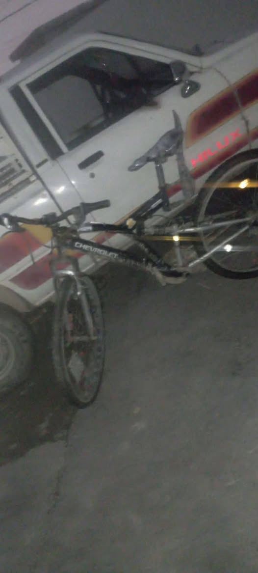 السلام عليكم جمعه مباركه علينا وعليكم بايسكل للبيع حجم 26 امريكي جبلات السعر 80 وبيج اللي يريده يراسلني على هاي الصفحه الناشره بيه


**إذا كنت صاحب هذا الإعلان وتريد حذفه لأي سبب، رجاءا أرسل رسالة إلى الدعم الفني**