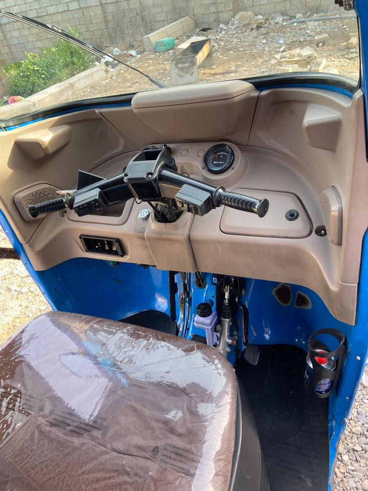 تكتك موديل ٢٠٢٢
رقم انكليزي وسنوية لون مميز 

كفاله عامة شرط 

العنوان بغداد 
السعر٧ ونص وبيهة مجال بسيط

التواصل 

***********
