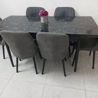 ميز طعام • يتكبر ويصغر • ٦ كراسي