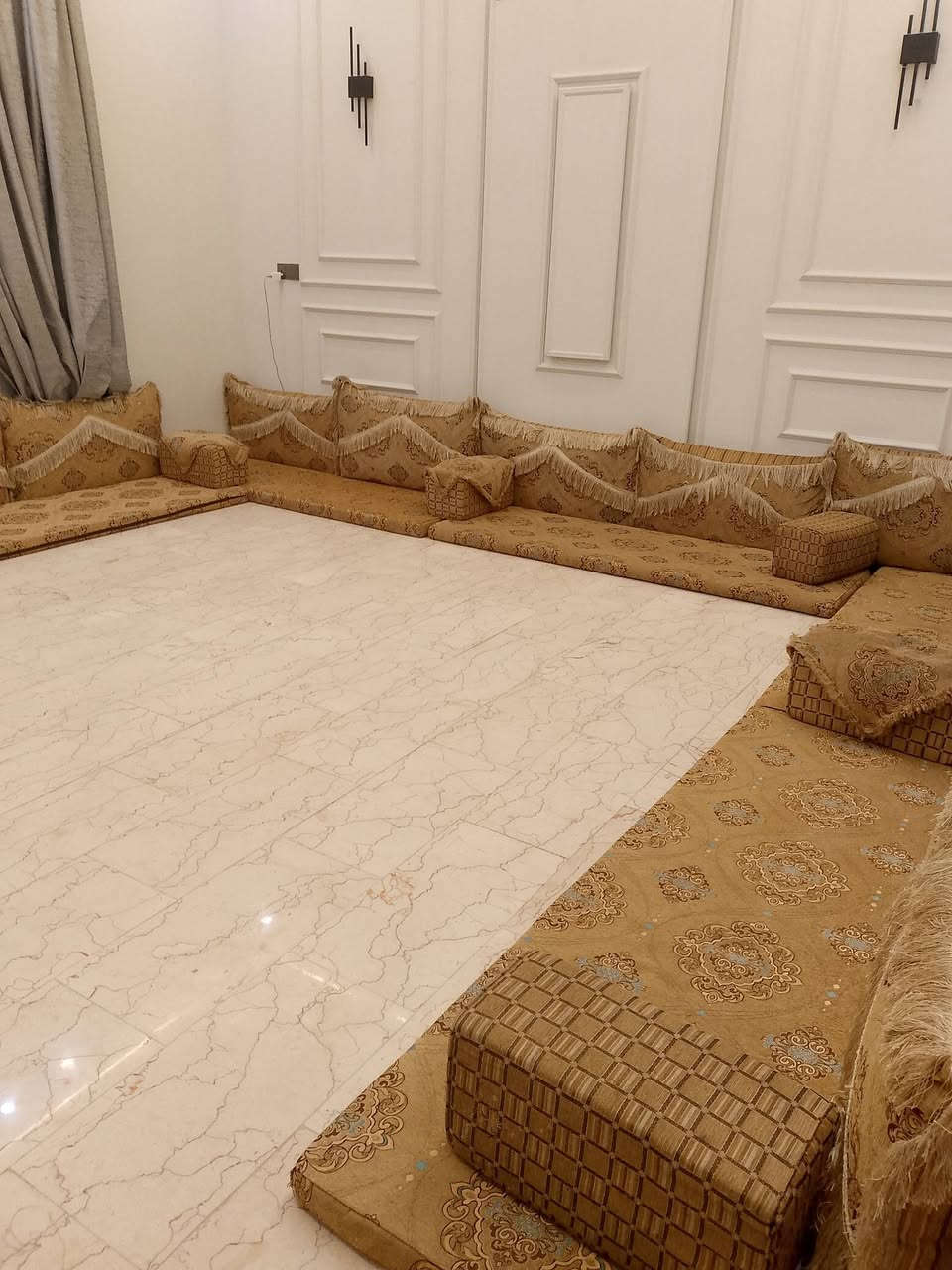 ديوان للبيع سعرة 250


**إذا كنت صاحب هذا الإعلان وتريد حذفه لأي سبب، رجاءا أرسل رسالة إلى الدعم الفني**