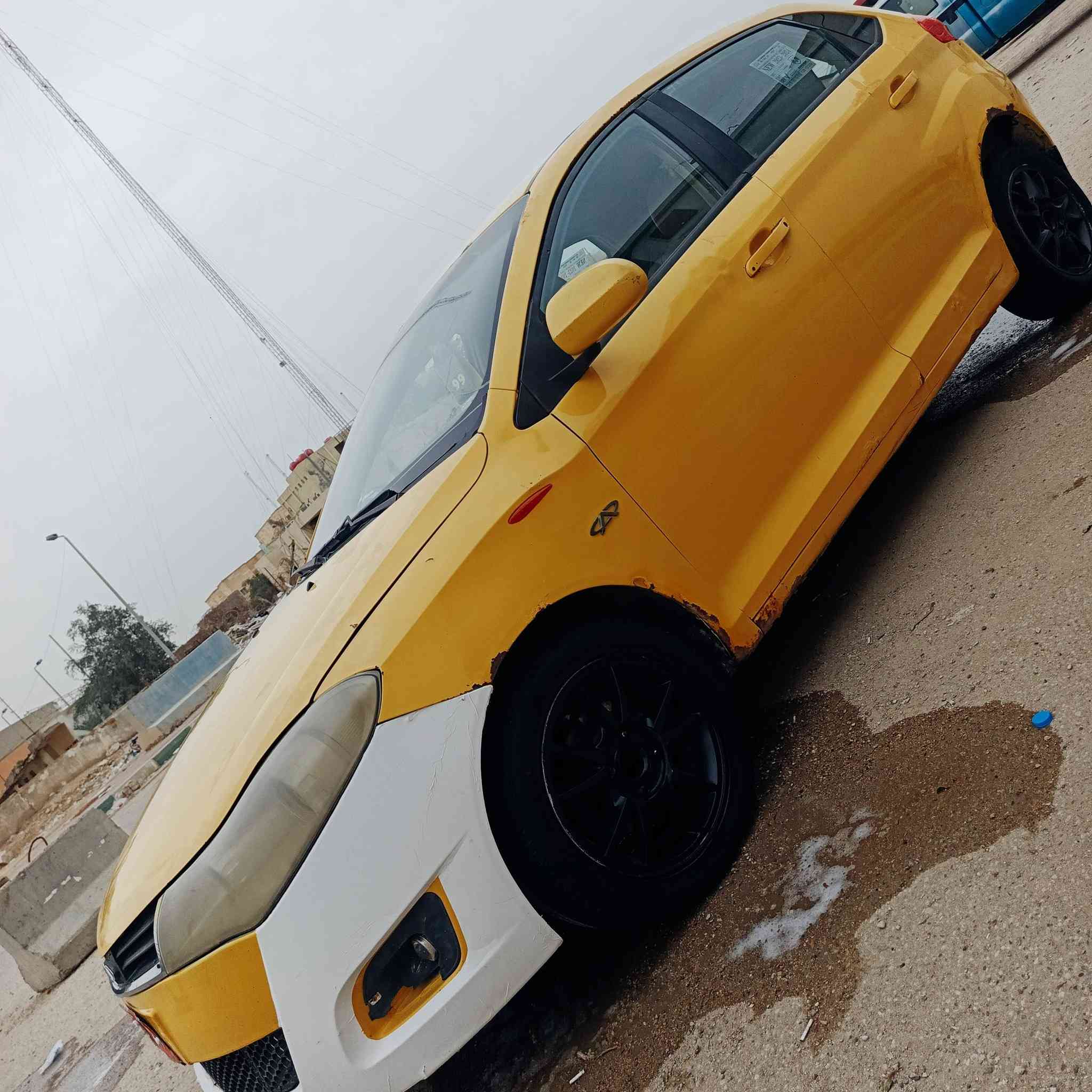 سلام عليكم سياره البيع شيري فلاوين مديل 13كفاله عامه رقم احمر راعيه بل رميثه الهيئه واغرمات على المشتري تكفل سرقه وعشأر وطلب السعر 17وبيه مجال...... ترهم مراوس وبيع‏‪***********‬‏
