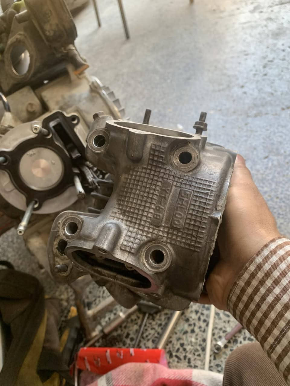 بسم الله 
توفرت ادوات سكنس عام و GTR نوزل وكابريتر
دشابيل حاويه
جويترات ونوزلات
فيت بم اصلي 
كلجات اصلي تايوان
بطاريات انتاج جديد 
وجميع الادوات الاخرى بأسعار مناسبة 
يوجود خدمة توصيل كافة المحافظات التفاصيل الاتصال ع الرقم او واتساب 
***********
